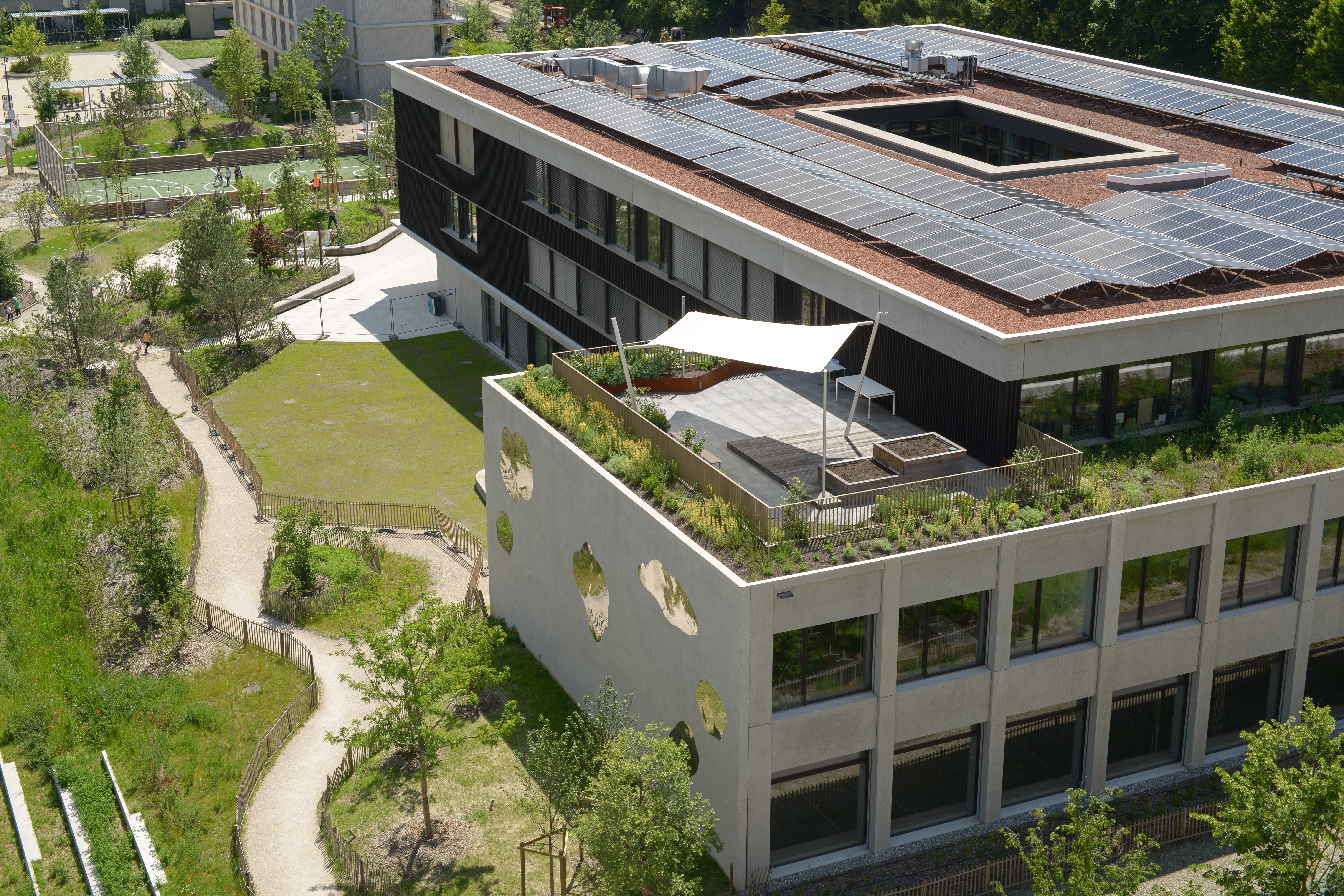 Ecole de Pont-Rouge en images