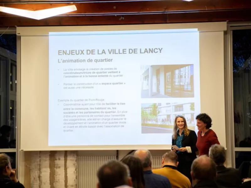 Séance de concertation pour l'élaboration du quartier de Chapelle-Gui