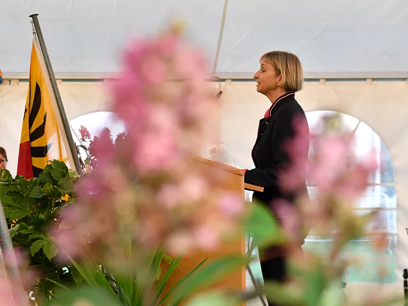 Cérémonie en l'honneur de Mme Fabienne Fischer 