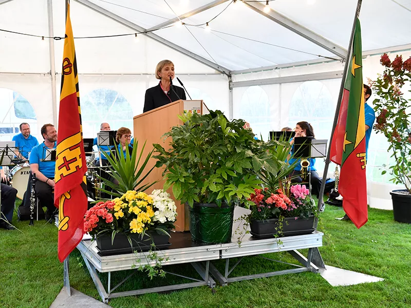 Cérémonie en l'honneur de Mme Fabienne Fischer 