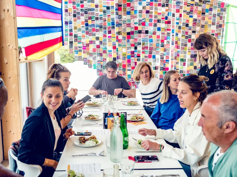 Le Temps d'un arrêt x Refugee Food Festival