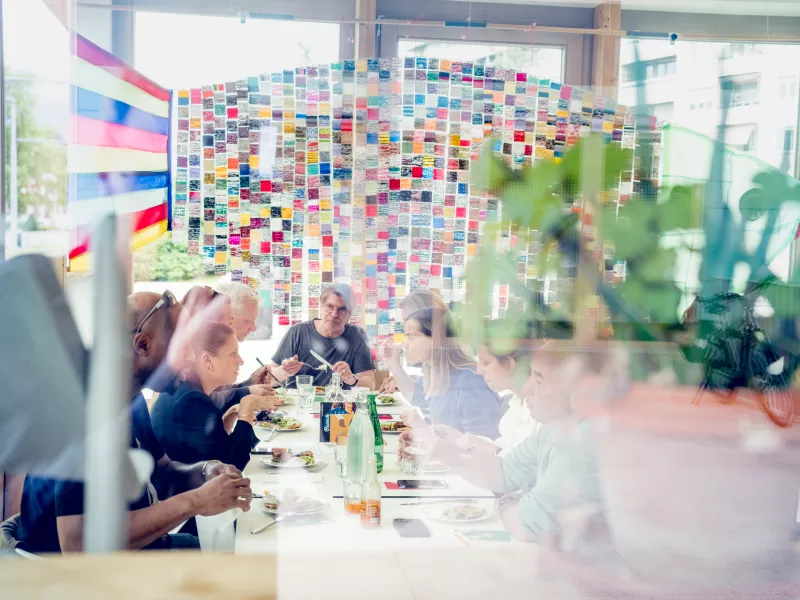 Le Temps d'un arrêt x Refugee Food Festival