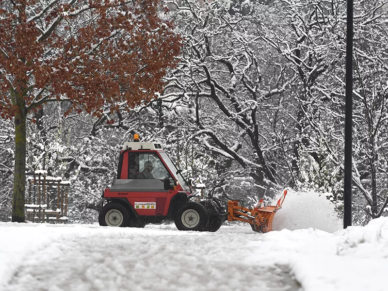 Déneigement et salage des routes